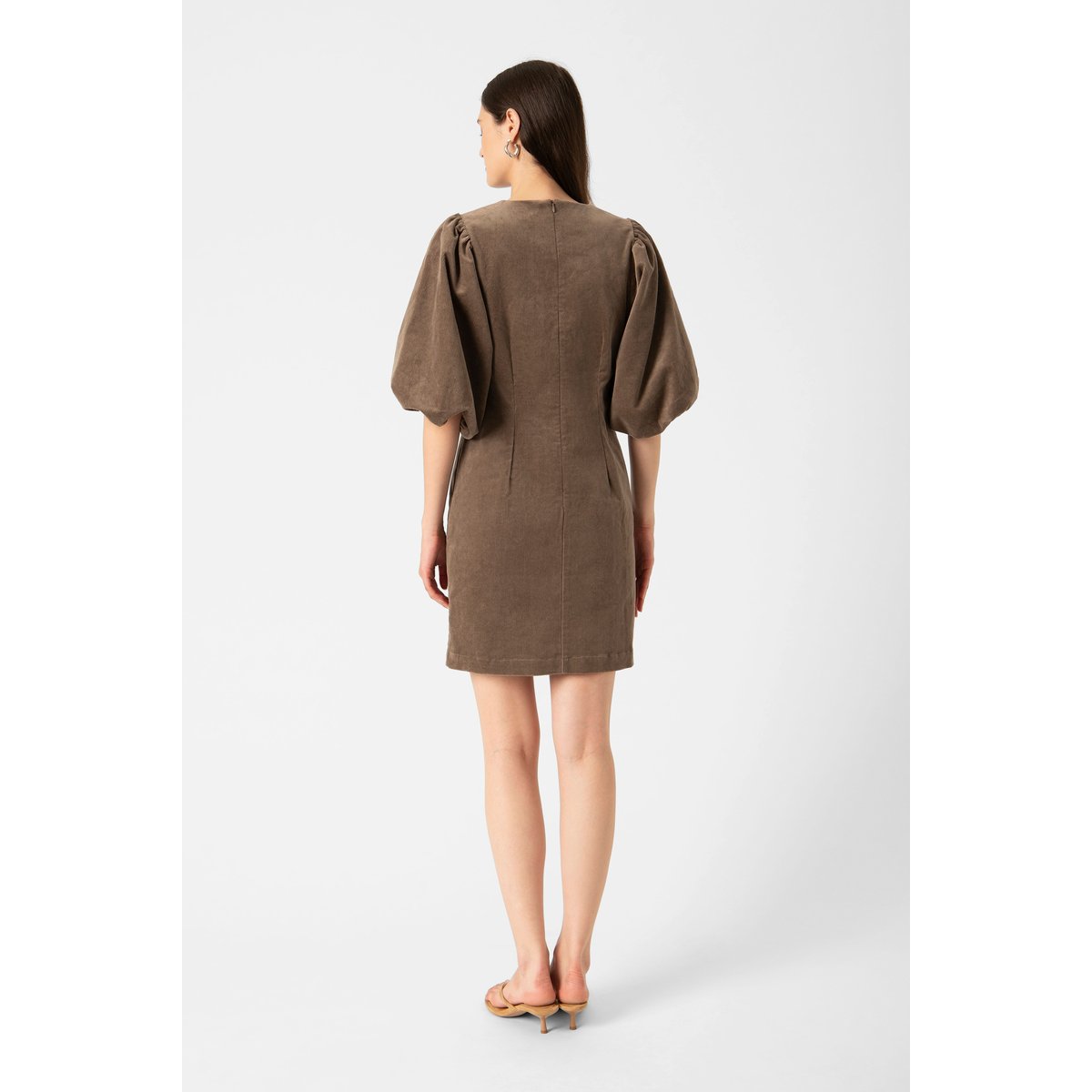 Robe marron morel, SOAKED IN LUXURY