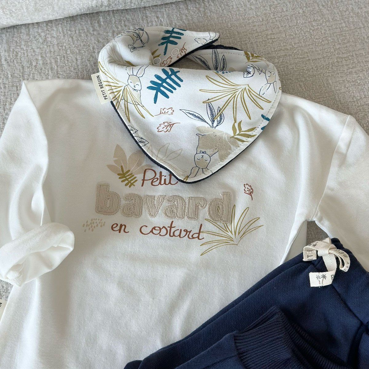 Foulard enfant en velours Gribouille bleu, PETIT BEGUIN