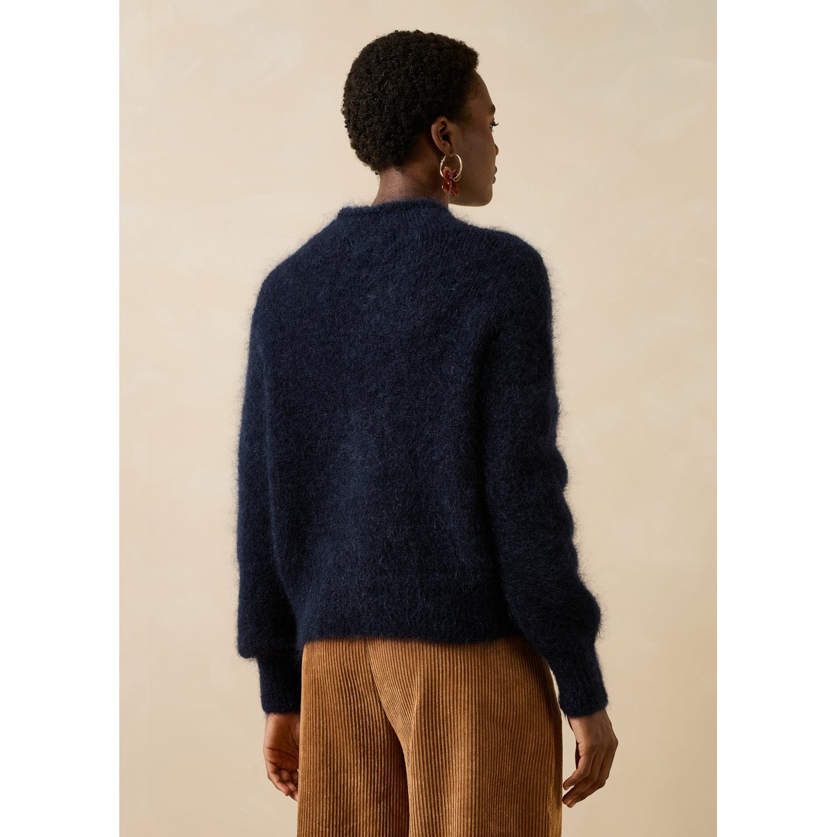 Pull manches longues en mohair col montant bleu encre, LA FEE MARABOUTEE