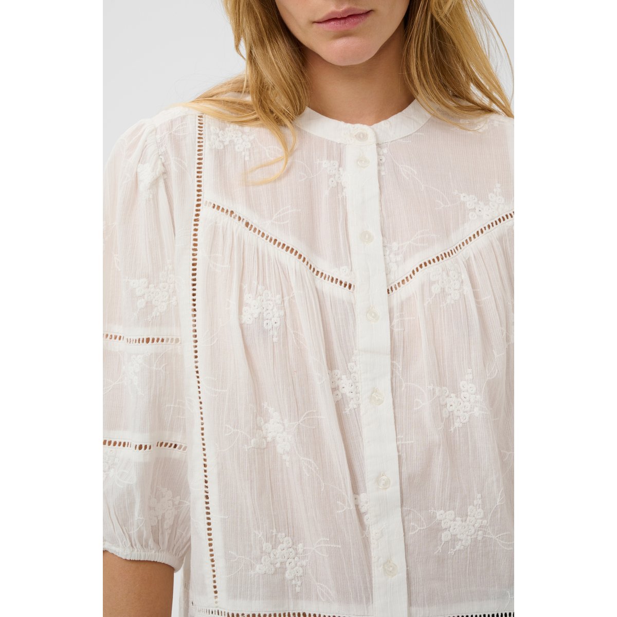 Chemise à manches longues blanc broken white, SOAKED IN LUXURY