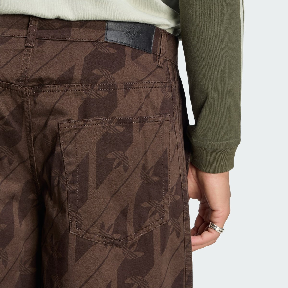 Jort Monogramme Jort Monogramme aurora coffee, adidas Originals