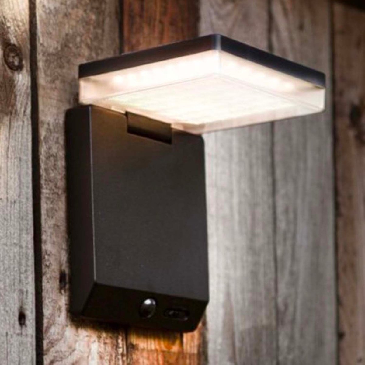 Applique murale solaire MOZE SOLAR matt black, LUMISKY