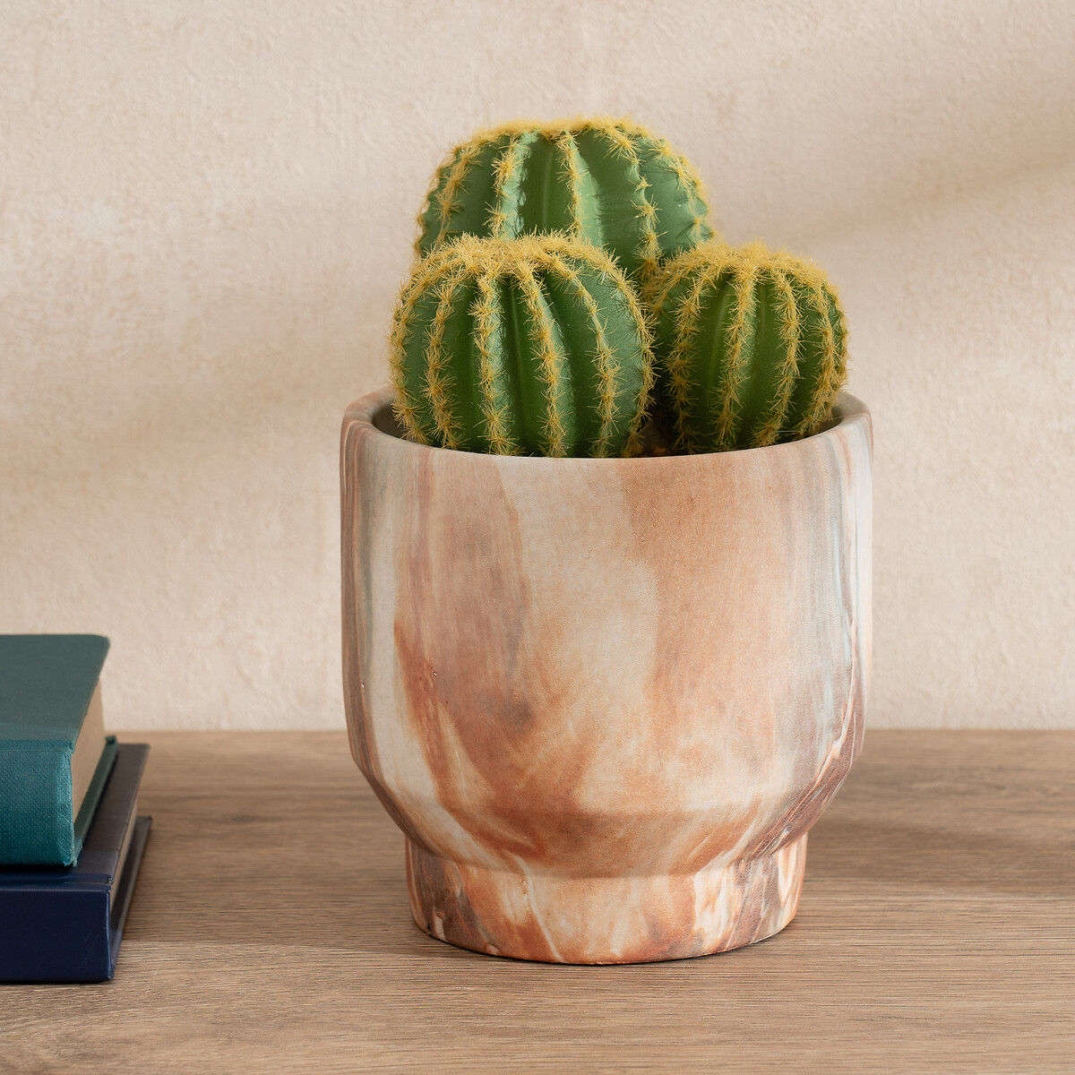 20cm Faux Cactus in Marble Effect Cement Pot dark green/light green, SO'HOME