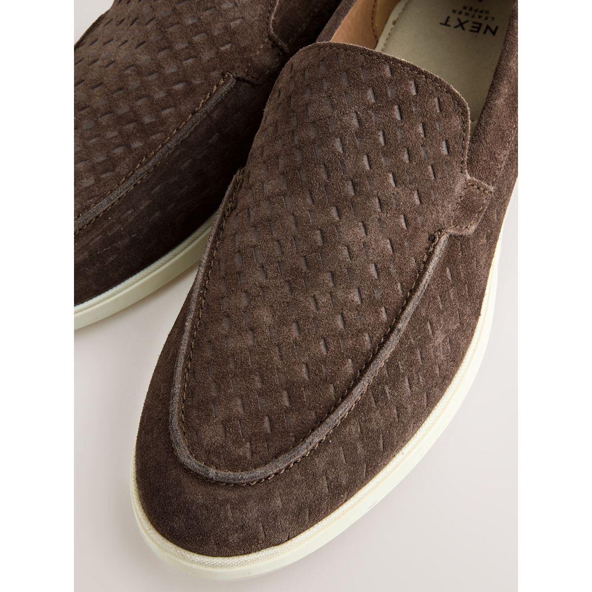Mocassins en daim marron, NEXT