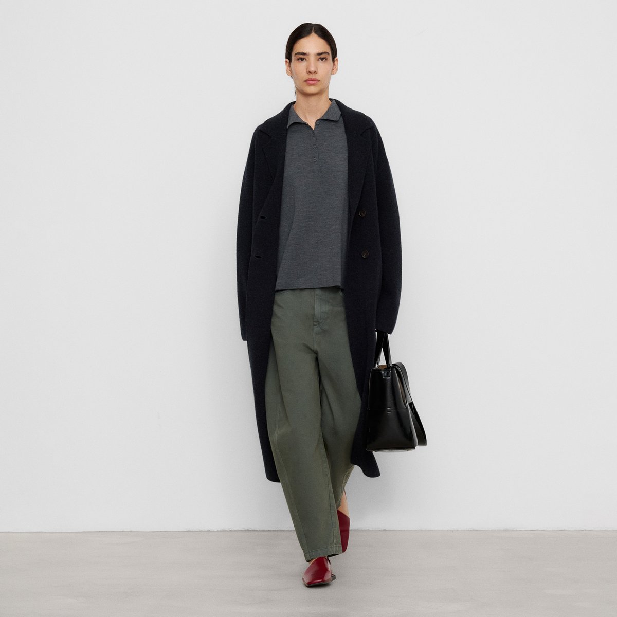 Manteau long croisé en laine mérinos gris foncé, ADOLFO DOMINGUEZ