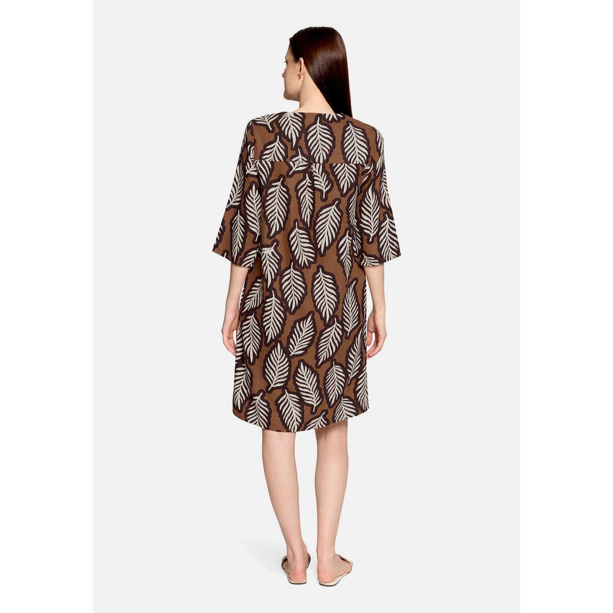Robe d'été à motifs blanc/marron, CARTOON