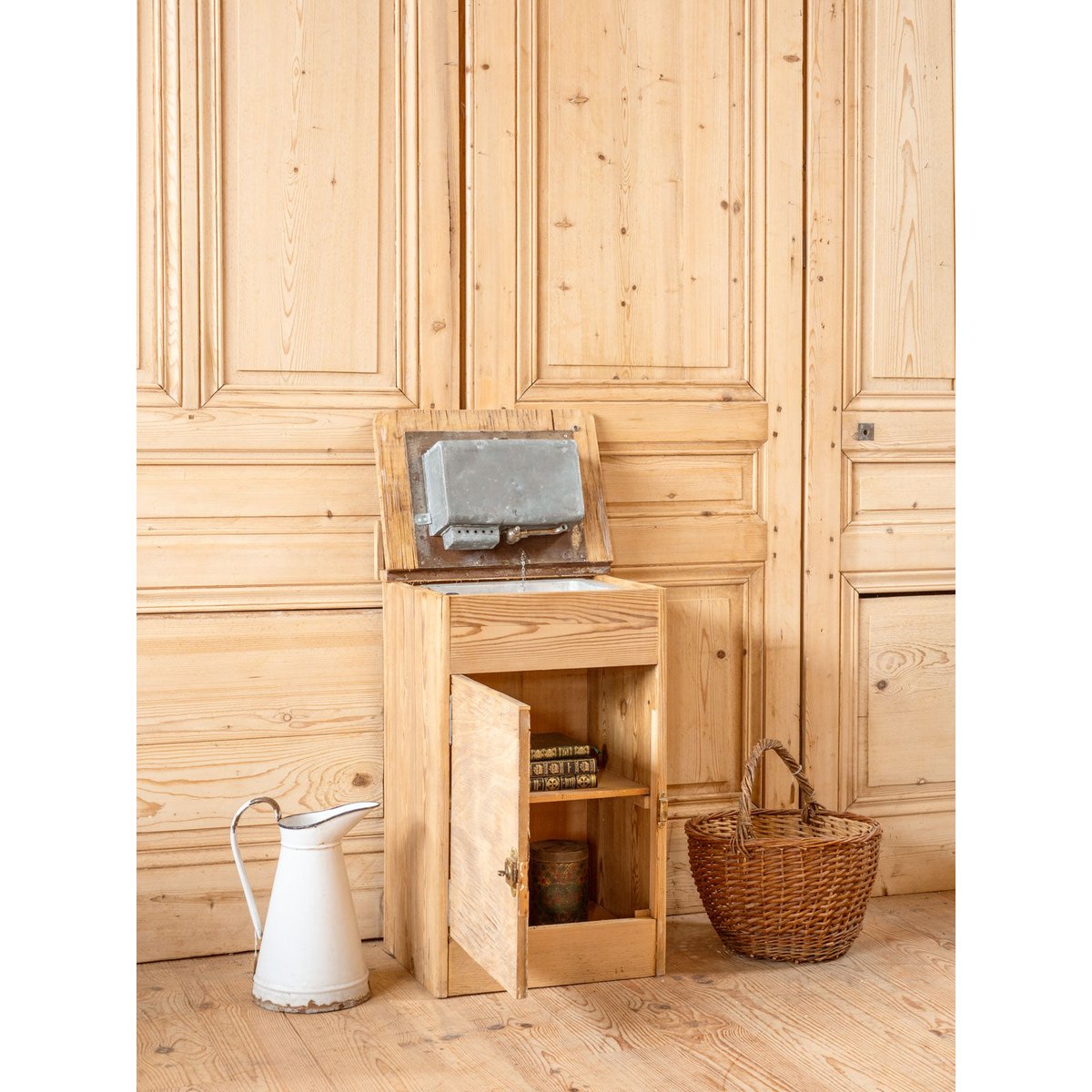Ancien meuble de train en bois Fernand N°408 - Bon état bois clair, DEBONGOUT