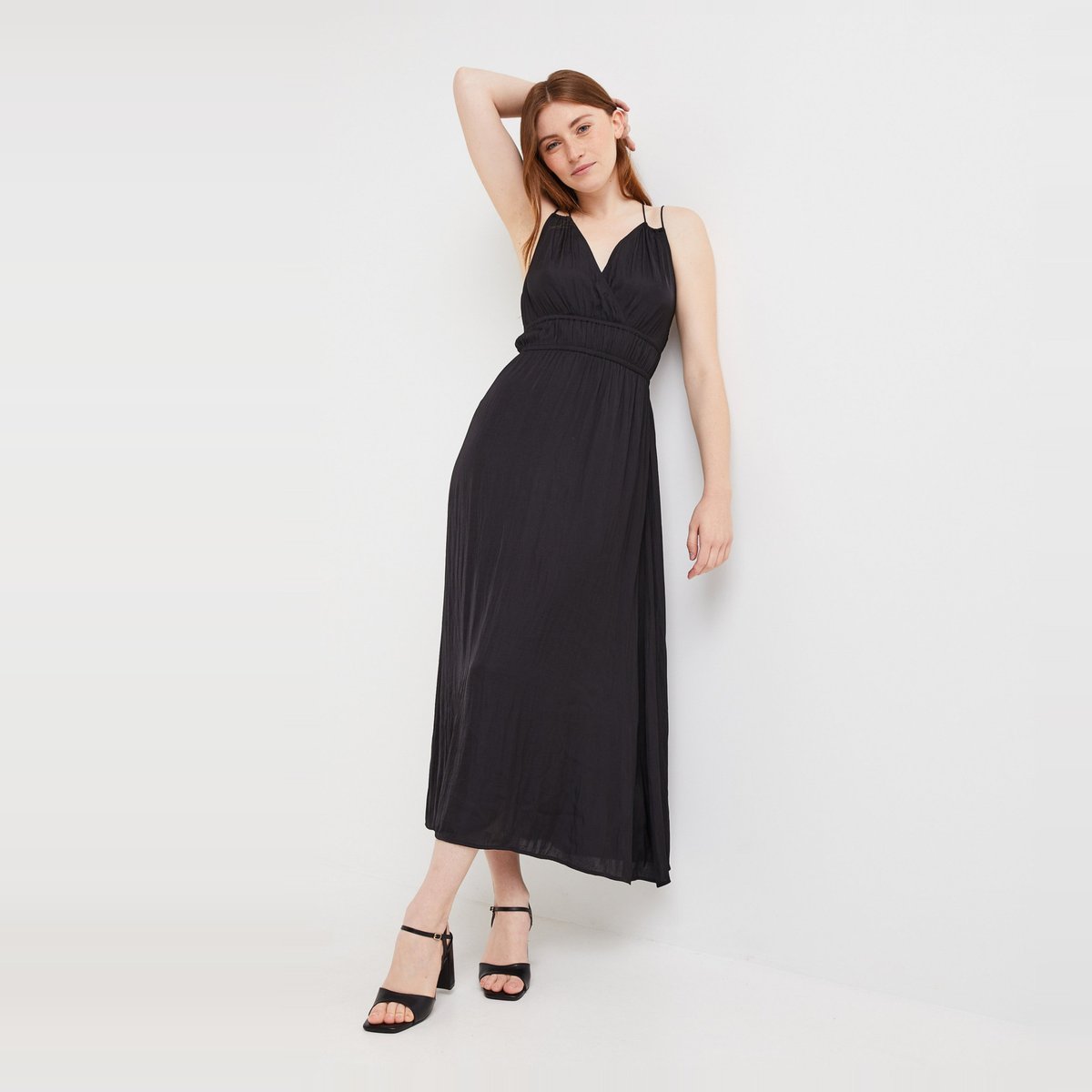 Robe midi satinée élastiquée taille noir, MONOPRIX