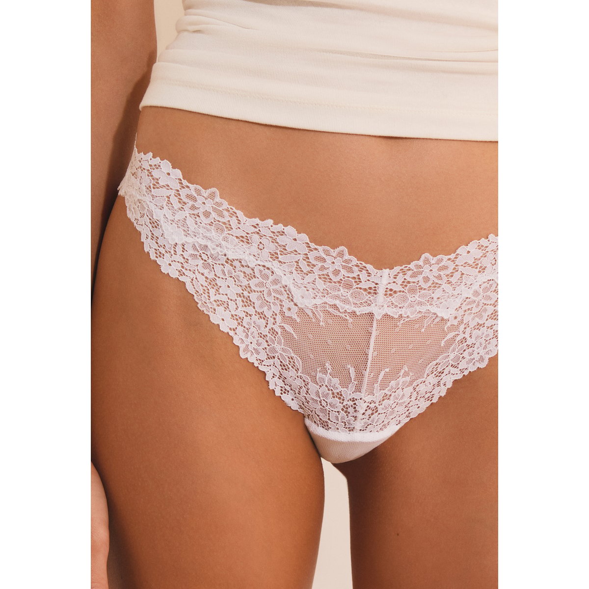Tanga en dentelle EMMA blanc, ETAM