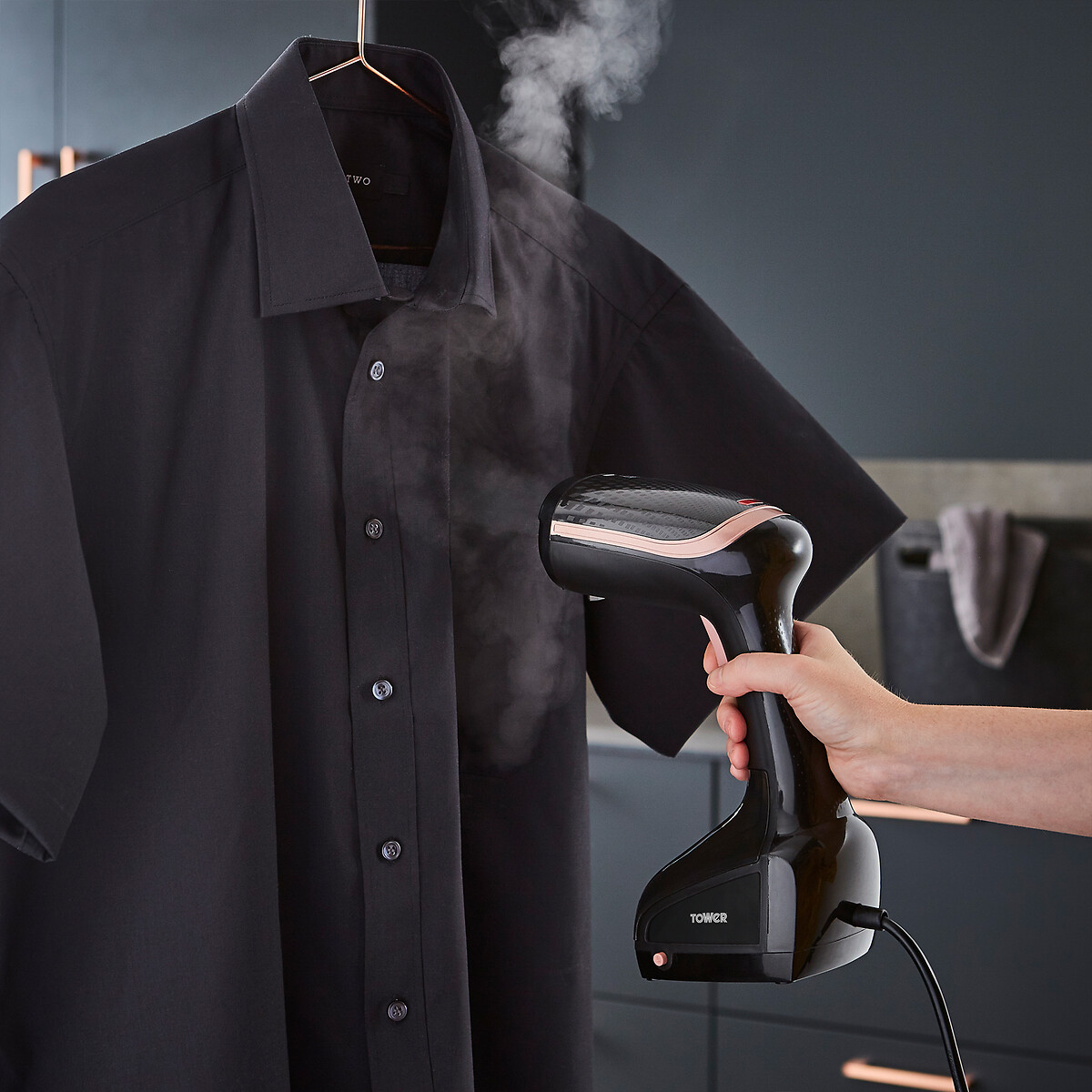CeraGlide Garment Steamer - T22014 black/copper-coloured, TOWER