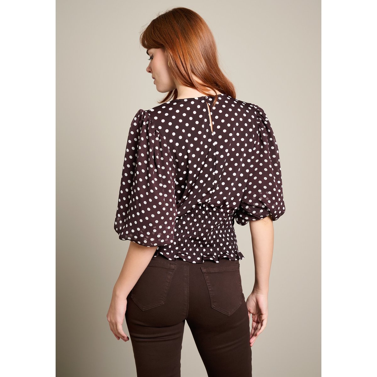 Top à pois taille smockée brun fonce chocolate, LOLALIZA