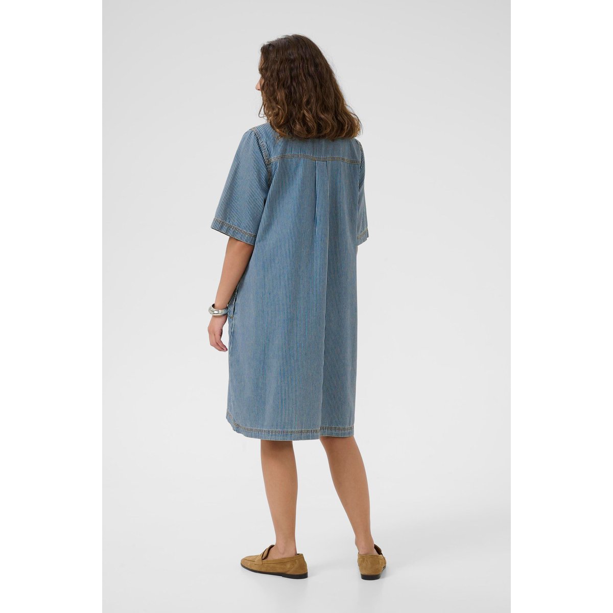 Robe bleu/blanc rayures, CULTURE