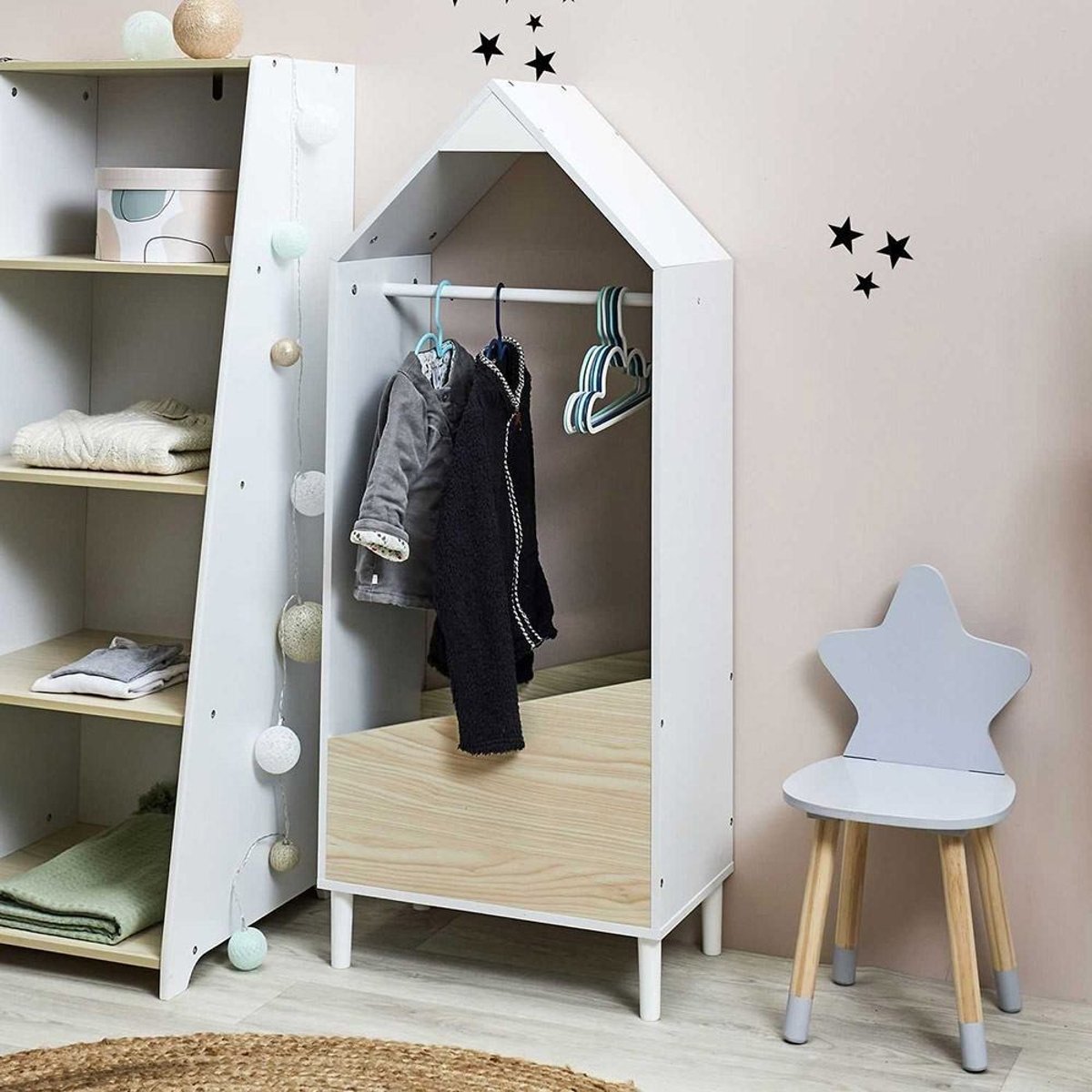 Penderie enfant maison blanc, DECORATIE
