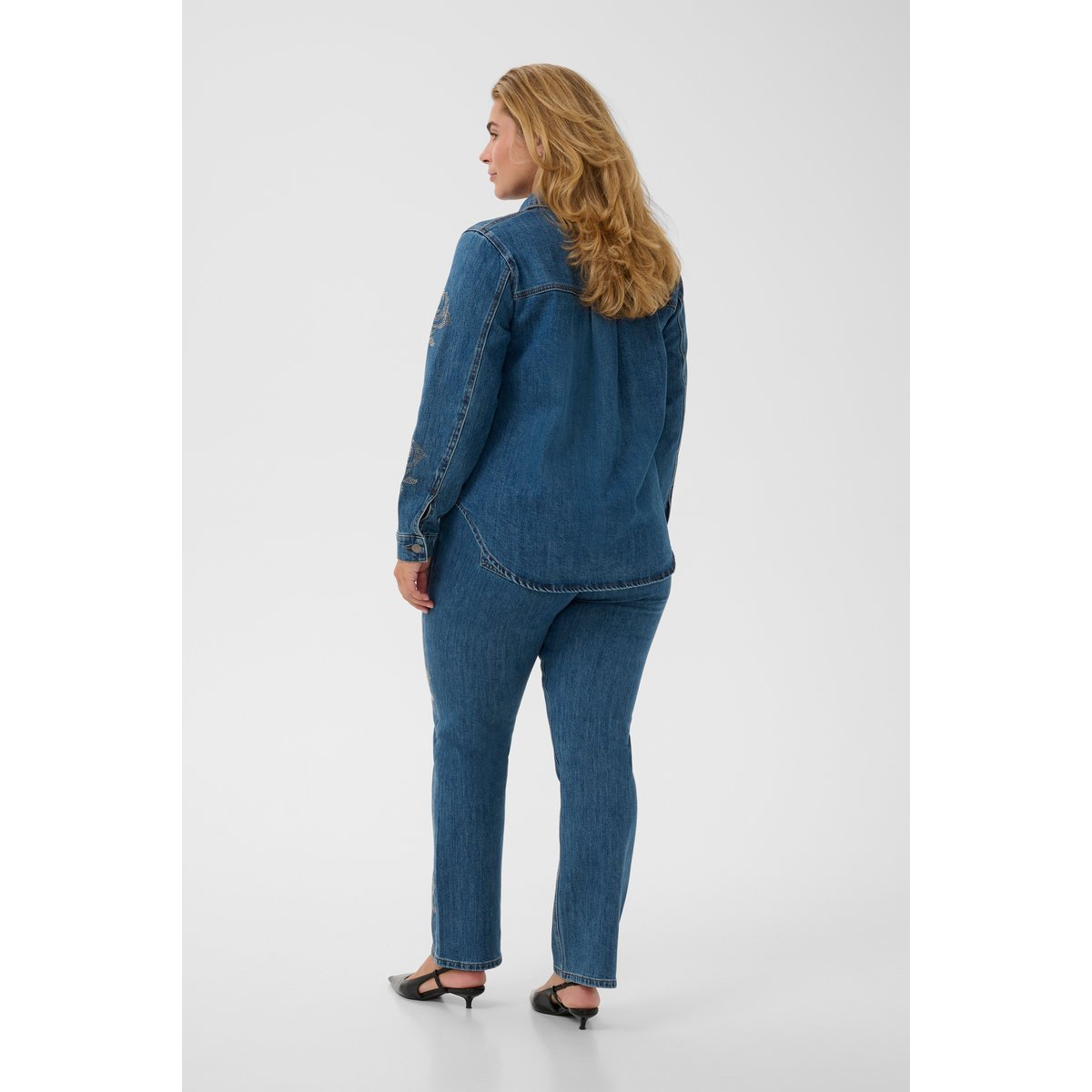 Chemise en jean bleu medium washed blue, KAFFE CURVE