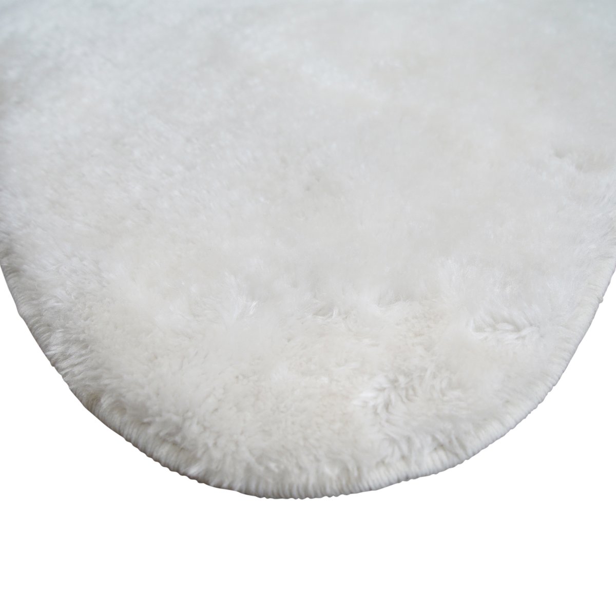 Tapis salon doux antidérapant  TENDREMENT PEAU blanc, THE DECO FACTORY