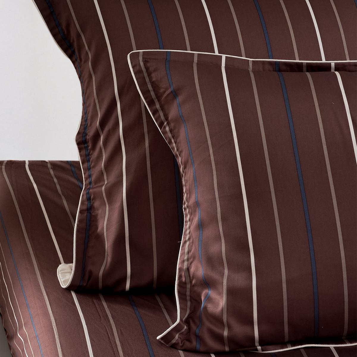 Lot de 2 taies d'oreiller en satin de coton 120 fils ARBORESCENCE noisette, SENSEI MAISON