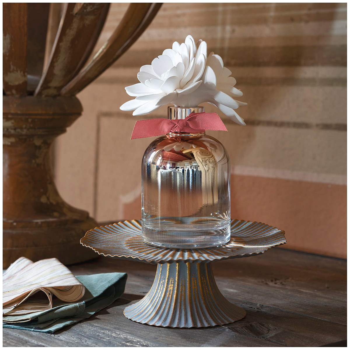 Diffuseur de parfum Cèdre Éternel VALSE FLORALE transparent, MATHILDE M