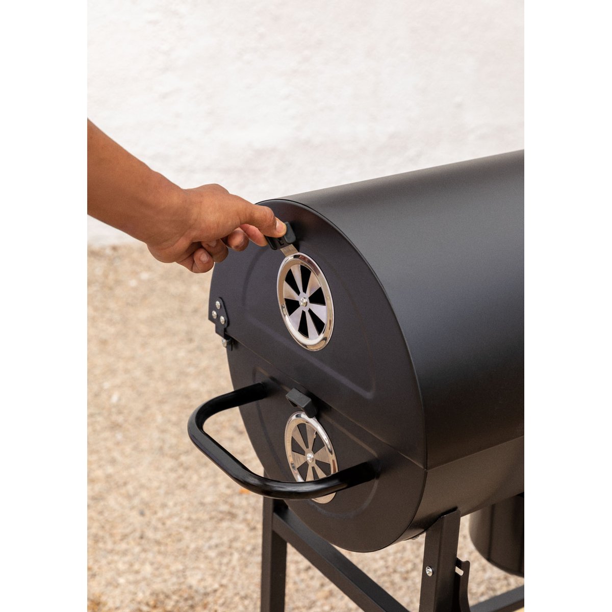 Barbecue fumoir au charbon, roulettes BBQ SMOKEY noir, CREATE