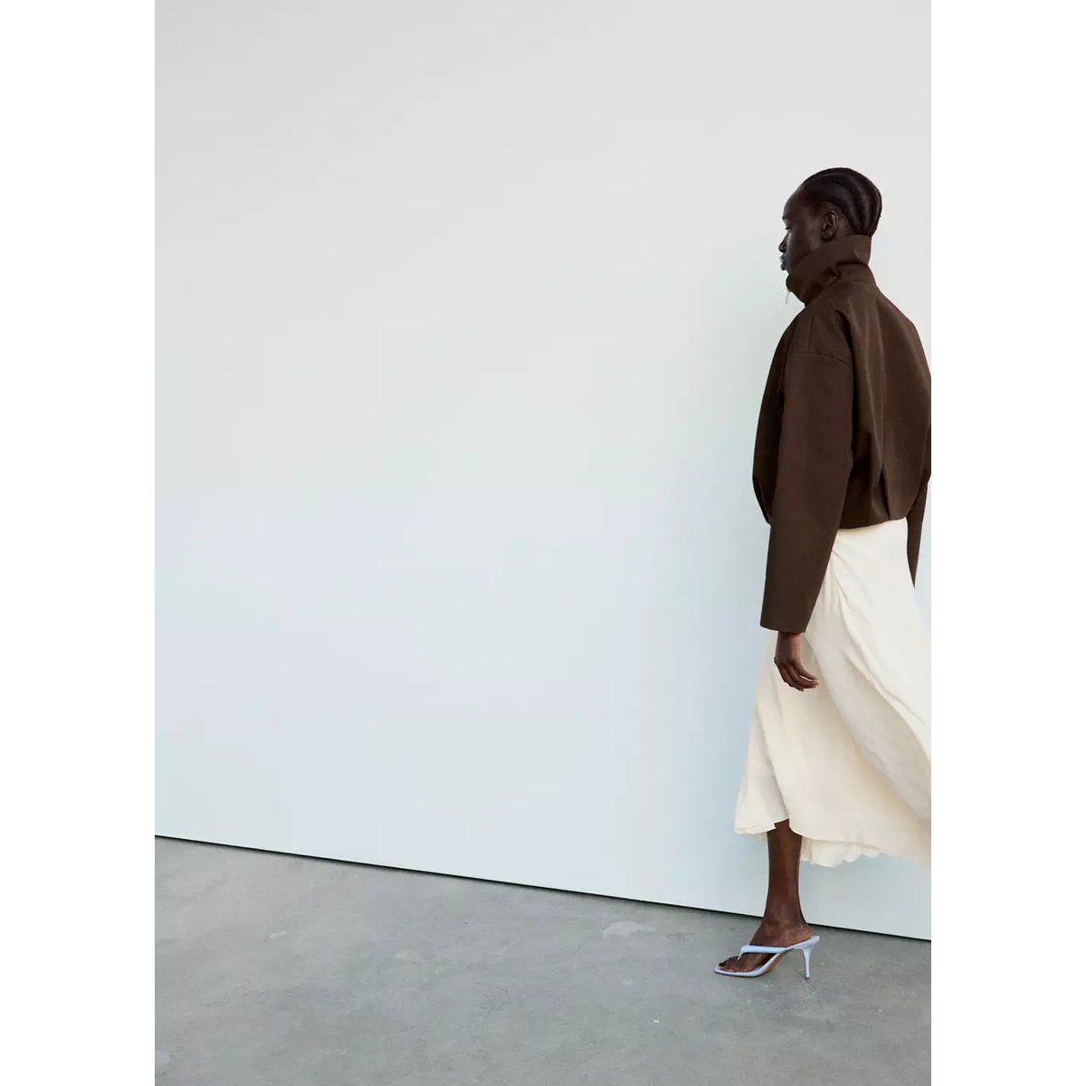 Veste oversize col cheminée chocolat, MANGO