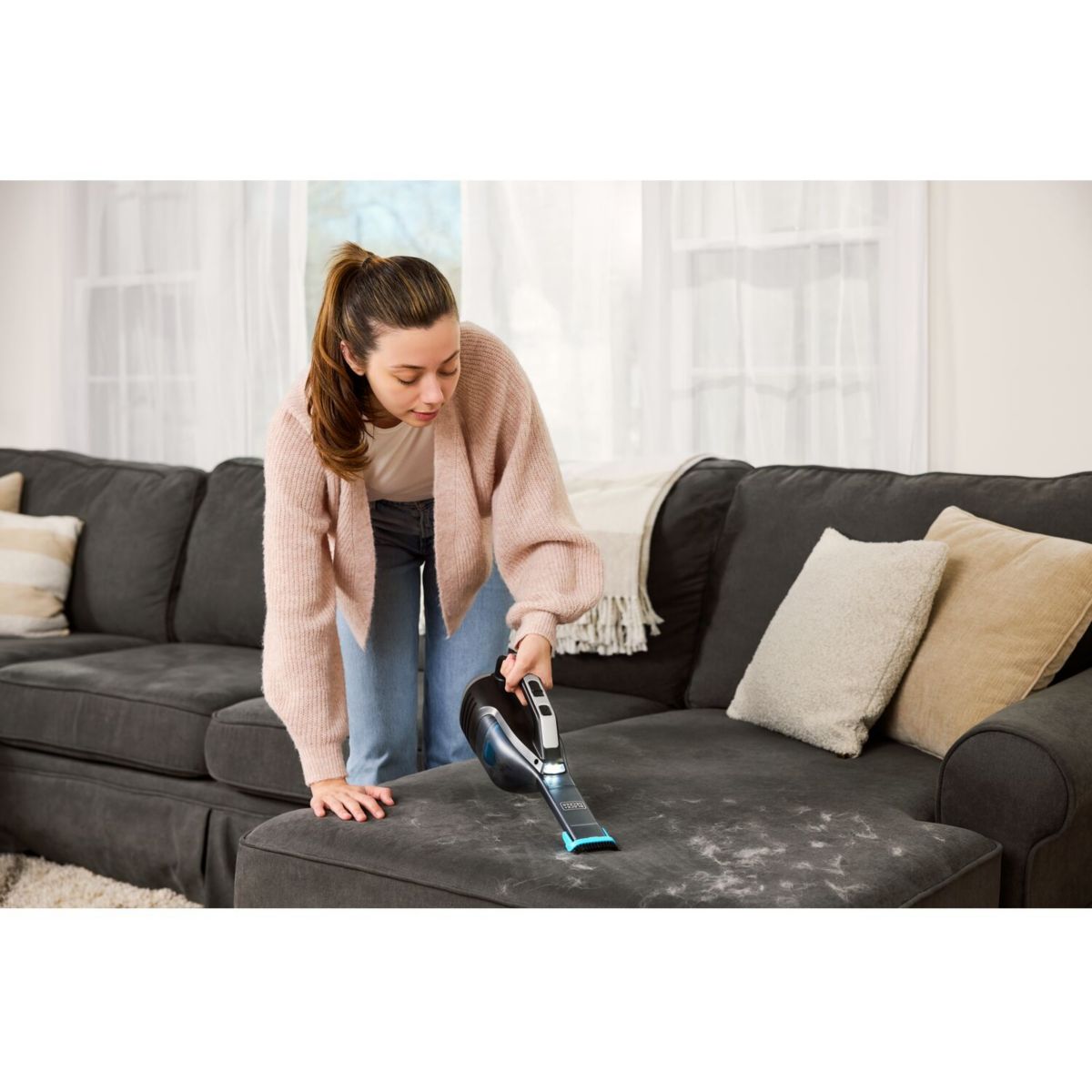 Aspirateur main DVD320B couleur unique, BLACK & DECKER