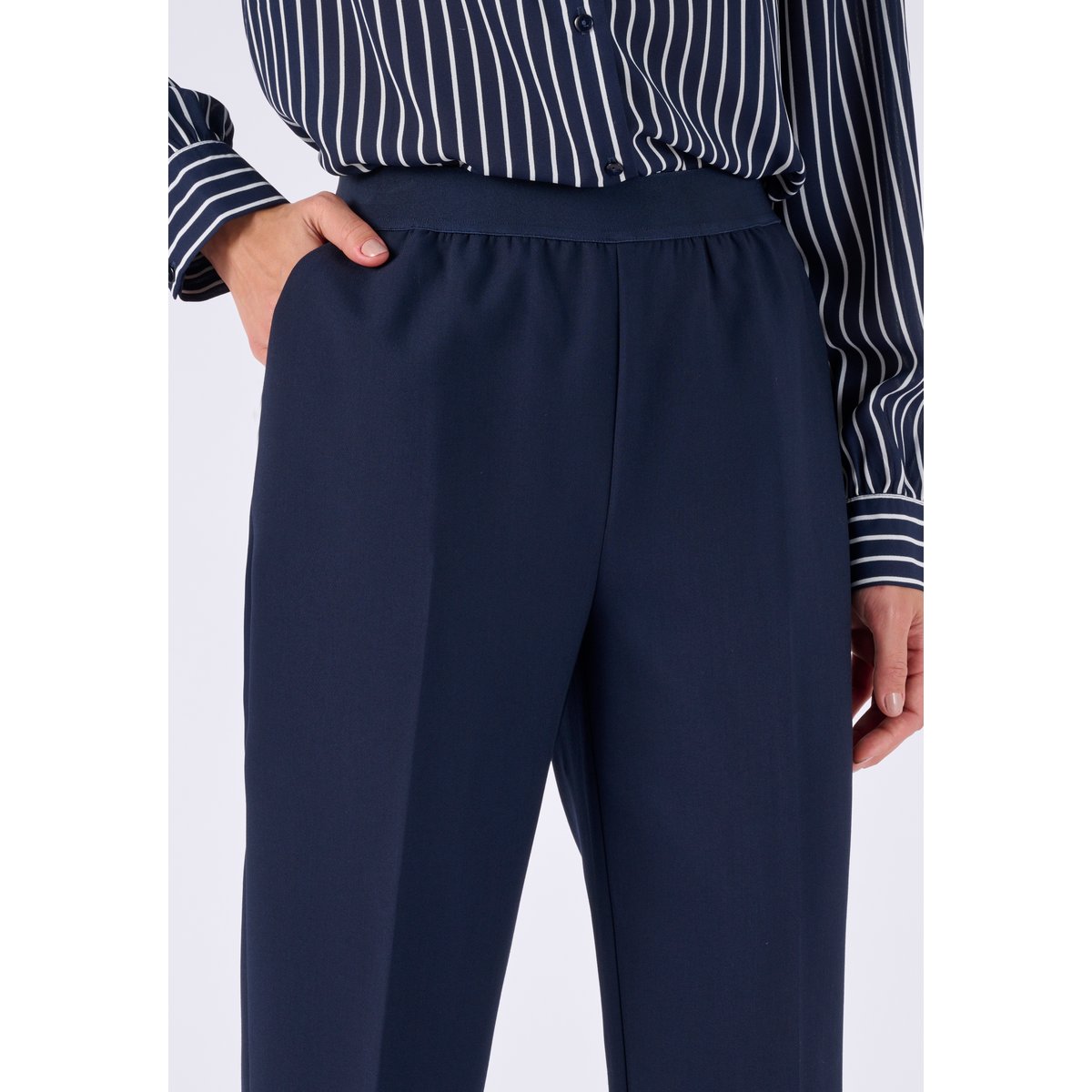 Pantalon tissu fluide enfilable bleu marine, DAMART