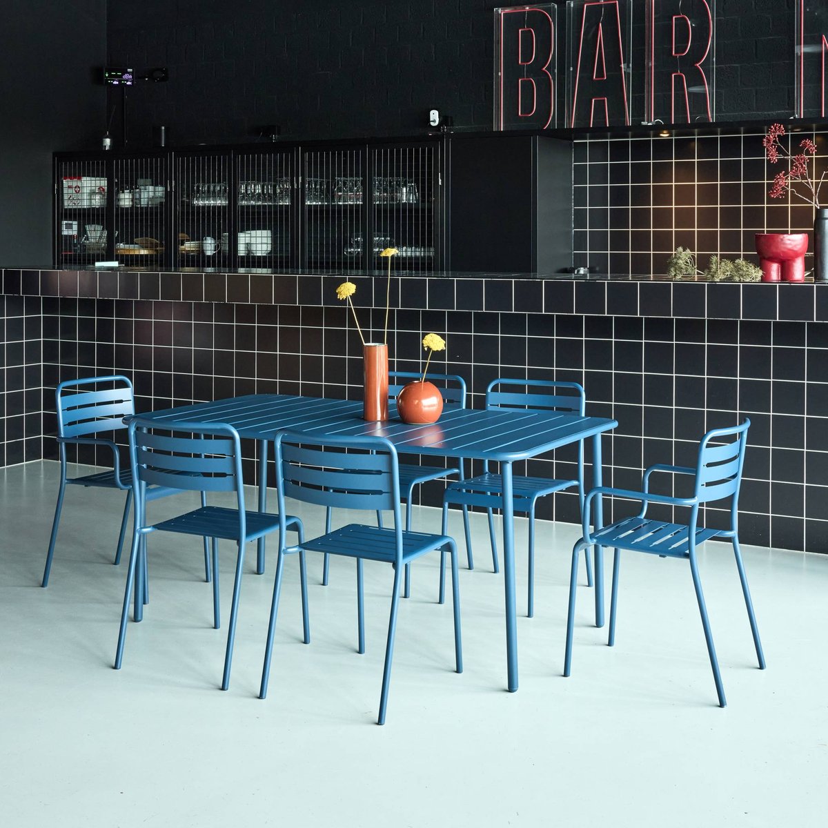 Table de jardin métal + 6 assises AMÉLIA terracotta, SWEEEK