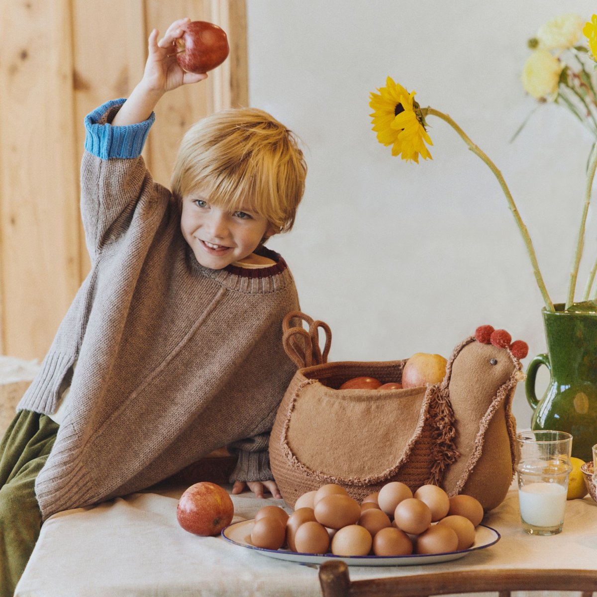 Cesta enfant en coton Poule Toffee GROWING UP ON A FARM caramel, LORENA CANALS