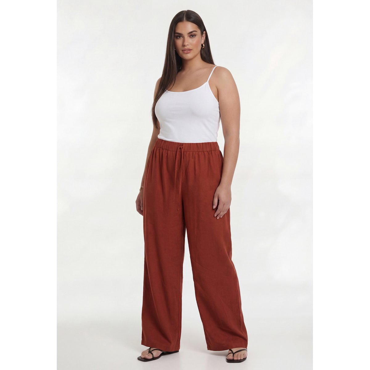 Pantalon avec une ceinture élastique rouge foncé, YOEK