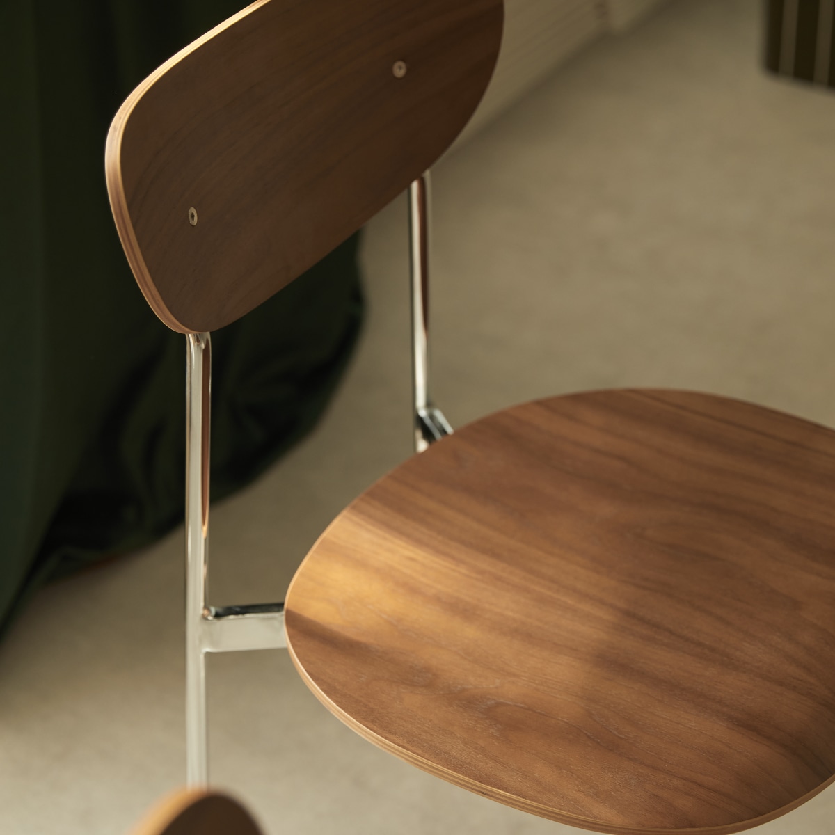 Chaise en Noyer, LILO -, TIKAMOON