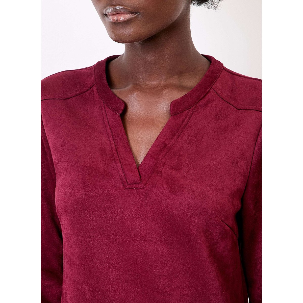 Robe droite suédine souple ANIKA rouge grenade anika, LA FIANCÉE