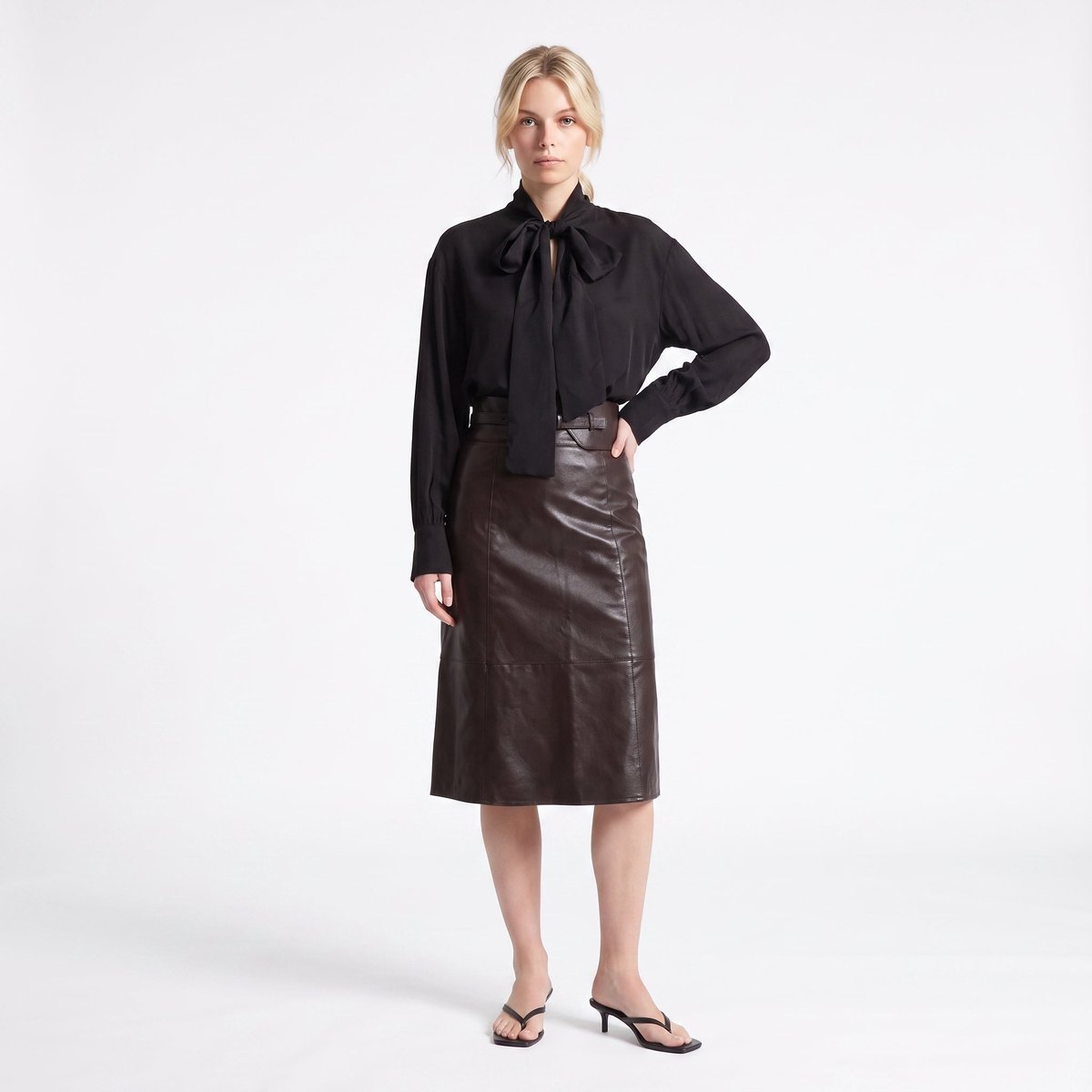 Blouse col lavallière fluide manches longues CORERINE black, ARTLOVE