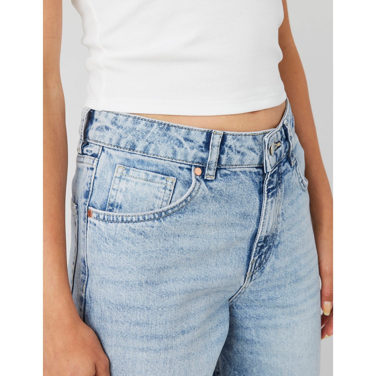 Jean baggy bleu moyen, BZB