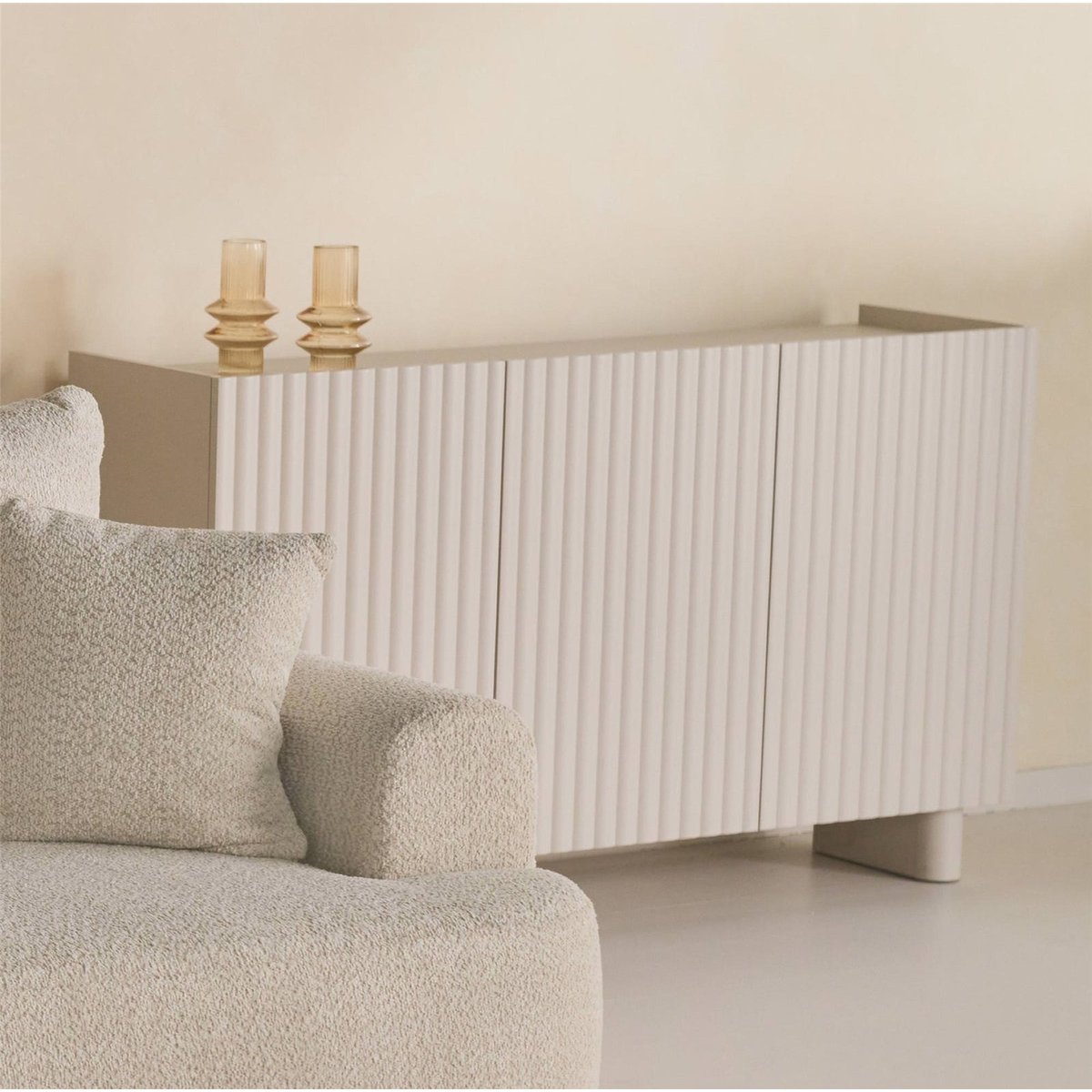 Buffet bas façades rainurées collection FIORRA beige cachemire, RECOLLECTION