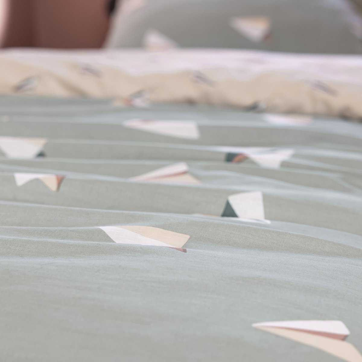 Parure de lit en 100% coton à motifs avec housse de couette + taie d’oreiller petits papiers, EDEN