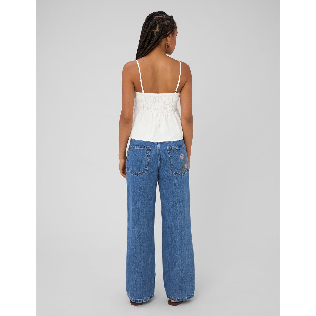 Jean baggy brodé bleu moyen, BZB