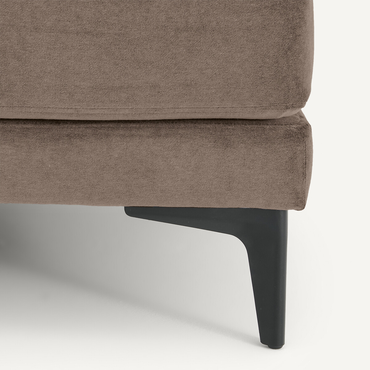 Poggiapiedi in velluto stone, MODERNISTE, design di Emmanuel Gallina grigio moka, EMMANUEL GALLINA X AM.PM