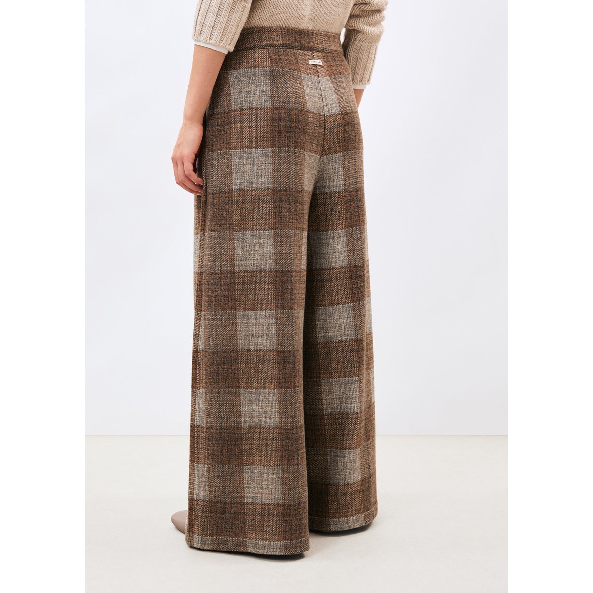Pantalon large 7/8ème à carreaux marron, HUMILITY