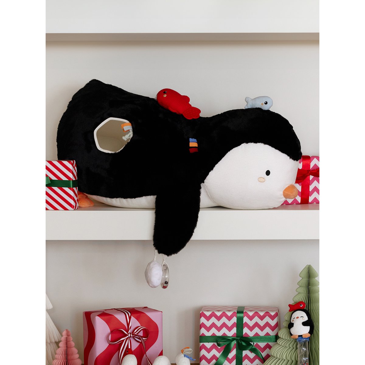 Grande peluche d'activités pingouin BANQUISE blanc, VERTBAUDET
