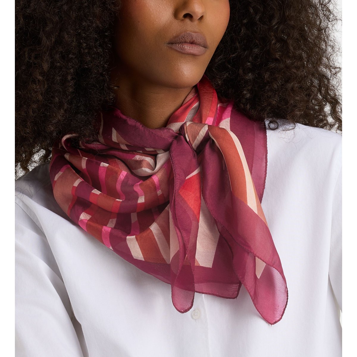 Carré de soie lasha à rayures croisées rose et rouge, GALERIES LAFAYETTE