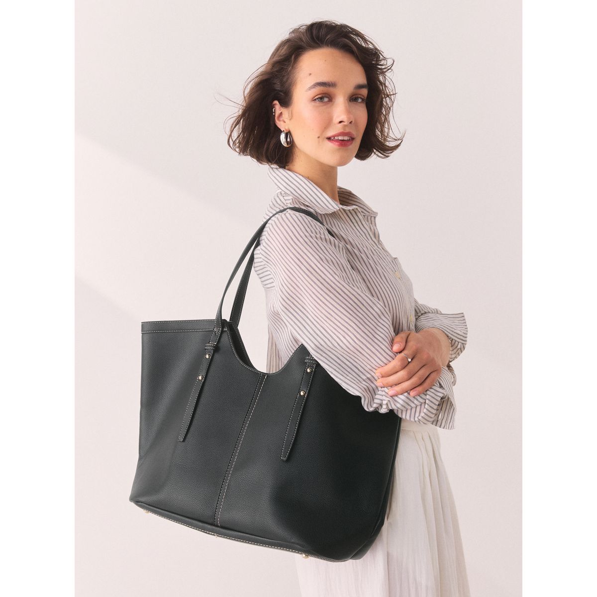 Sac cabas à bandoulière noir, NEXT