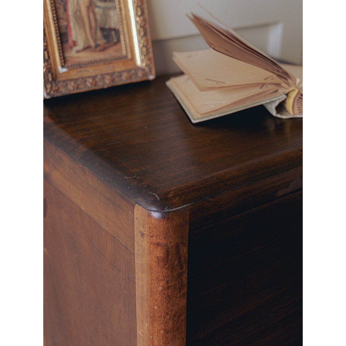 Buffet des années 40 Gilbert N°1672 - Bon état bois foncé, DEBONGOUT