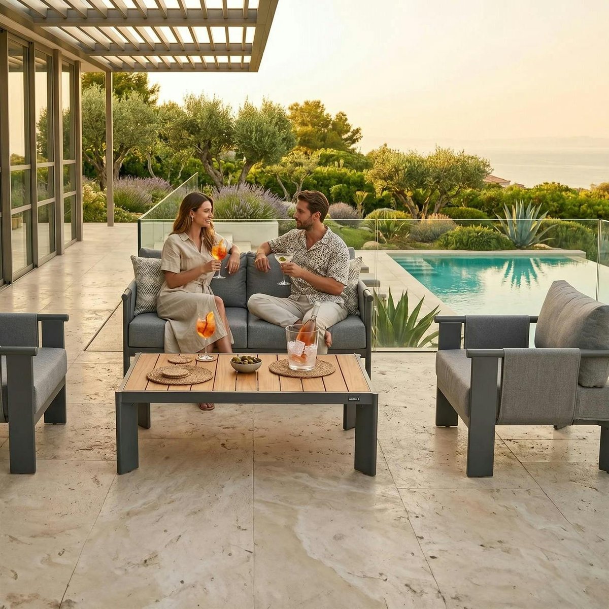 Salon de jardin 4 places en aluminium anthracite LIGO anthracite, PIER IMPORT