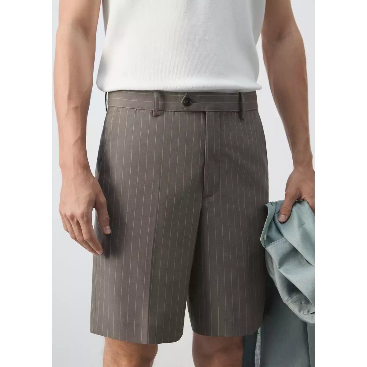Bermuda à rayures en mélange de lyocell gris vison, MANGO MAN