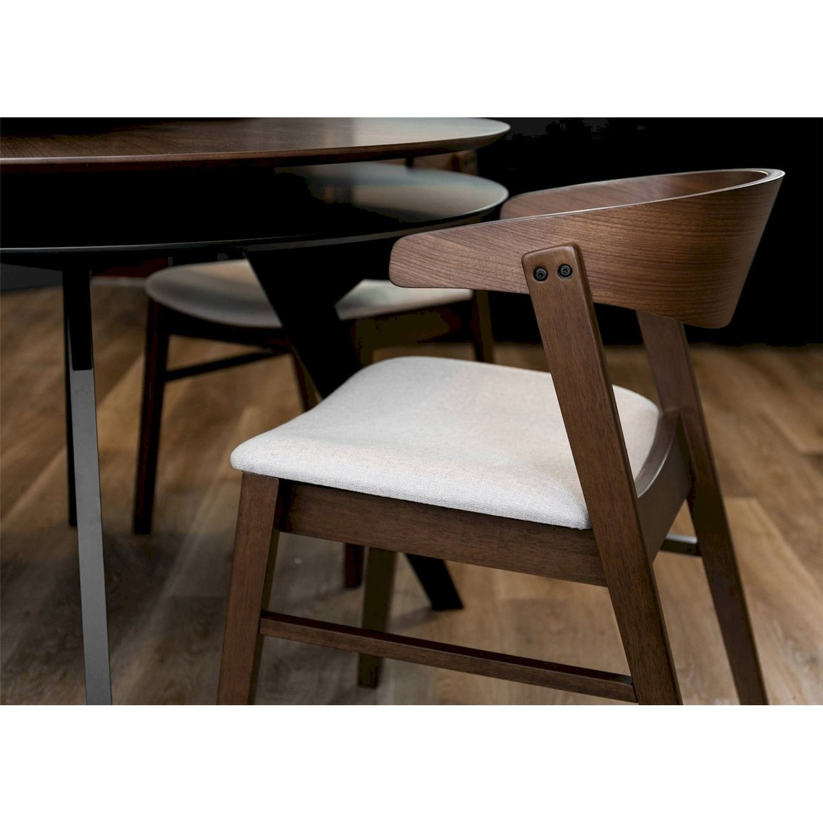Chaise en bois collection PANIZE noyer et beige, RECOLLECTION