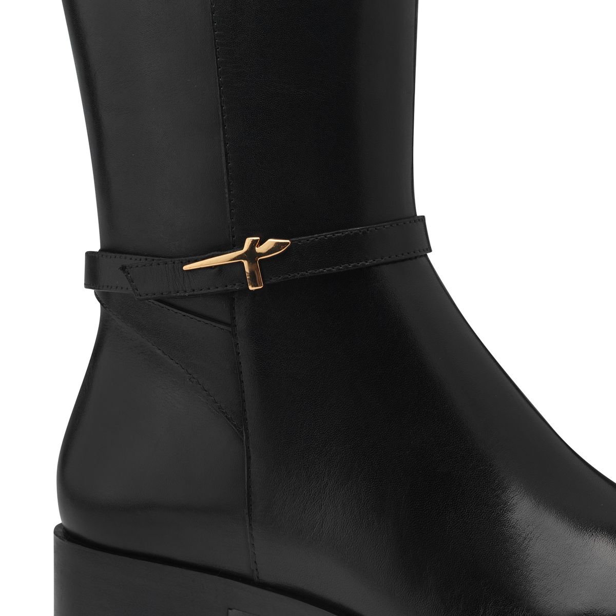 Bottes plates en cuir noir, TAMARIS