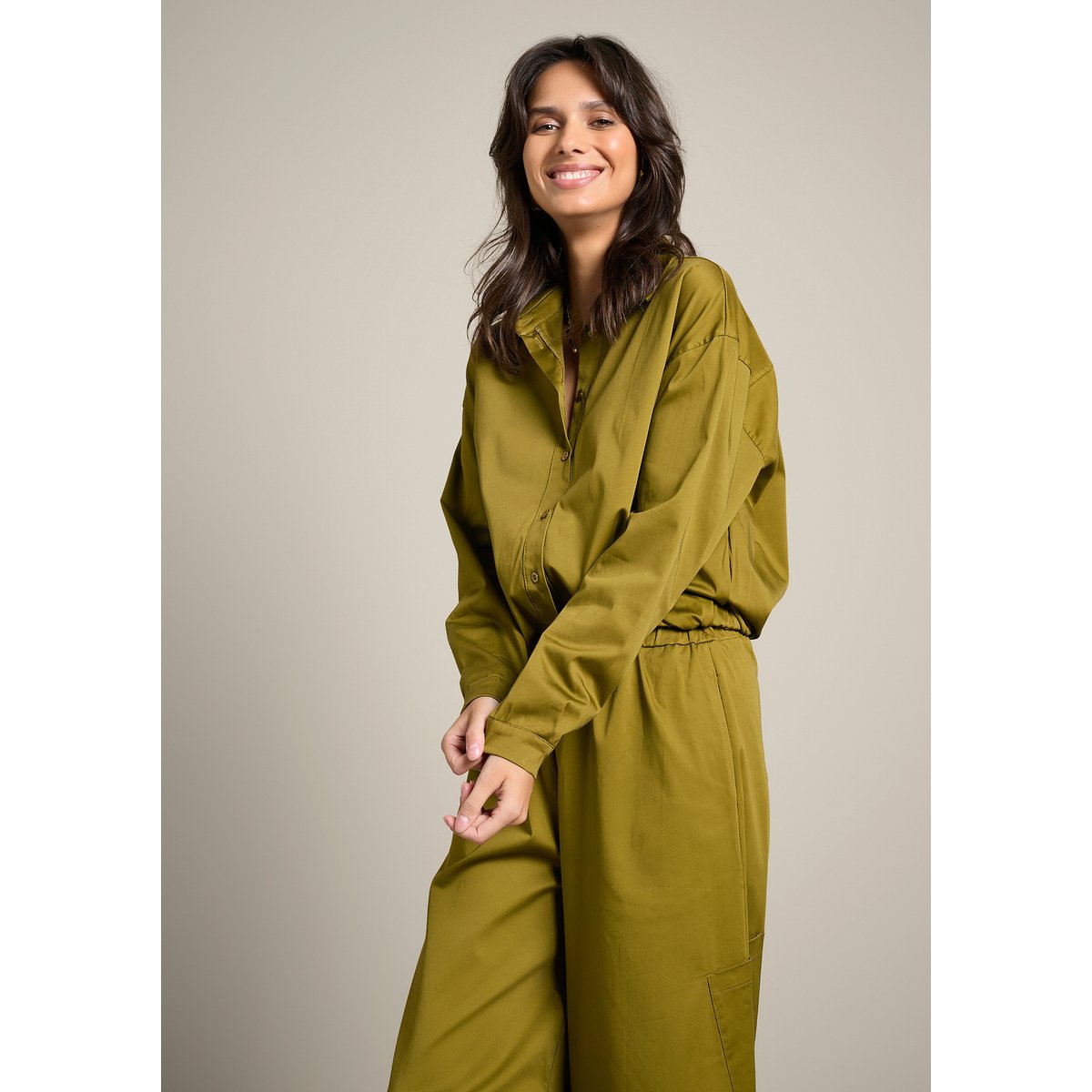 Chemise popeline satinée vert, LOLALIZA