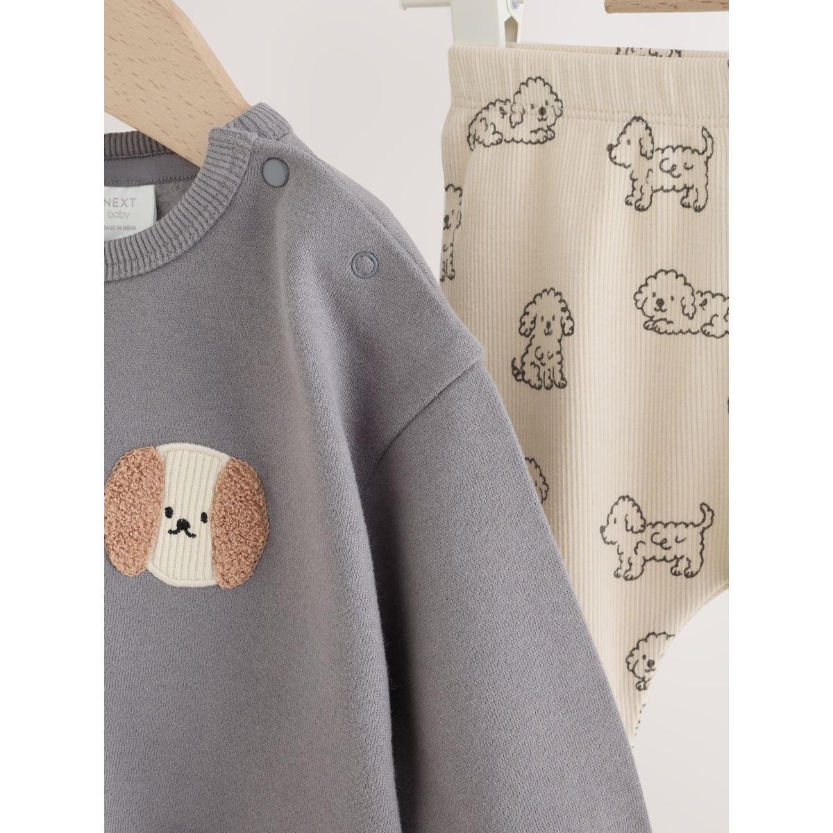 Ensemble bébé avec sweat et legging chiens gris, NEXT