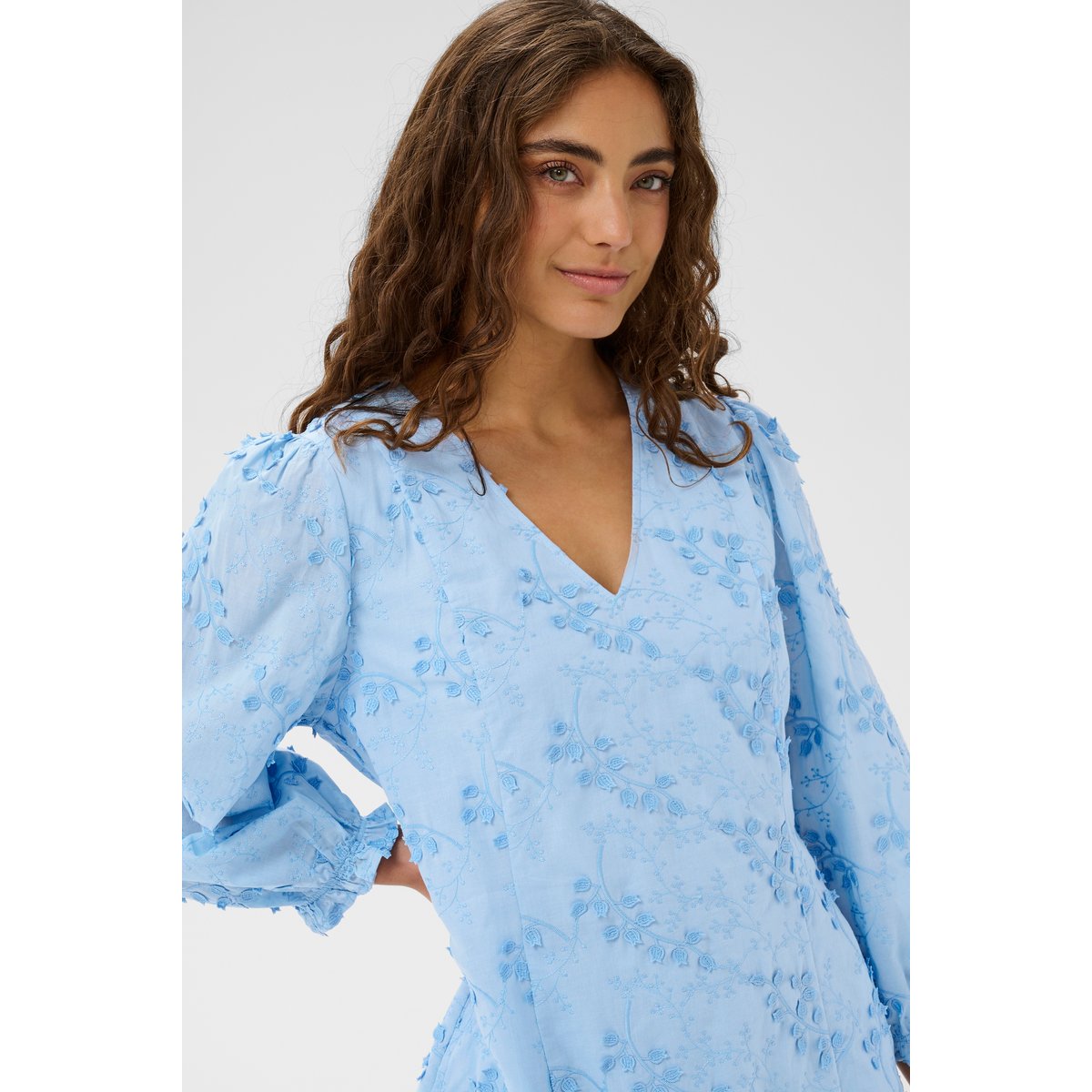 Robe bleu powder blue, CULTURE