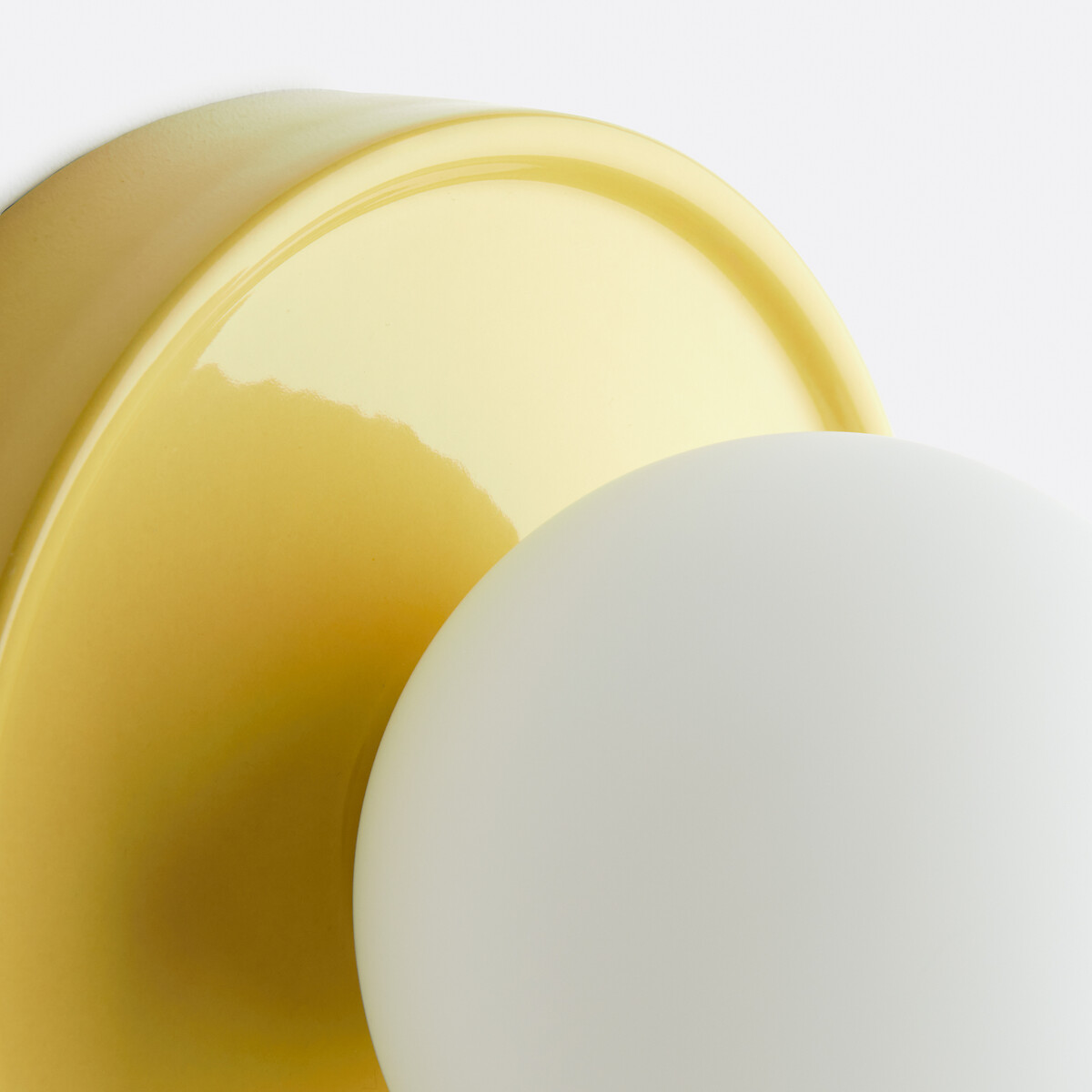 Wand- of plafondlamp, rond, keramiek en opaline glas, diameter 16,8 cm, HOLI geel , LA REDOUTE INTERIEURS