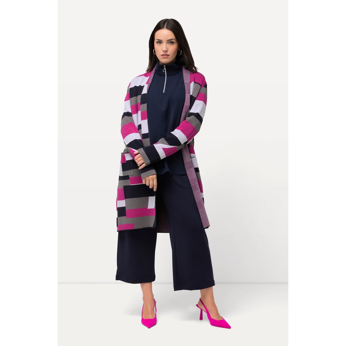 Cardigan motif Jacquard. Coupe ouverte et rose vif oriental, ULLA POPKEN